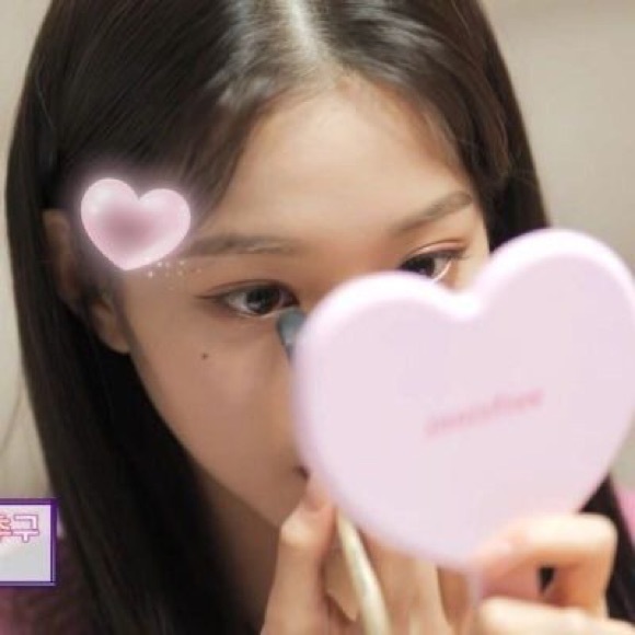 Welcome To My Closet! - Picture 6 of 6